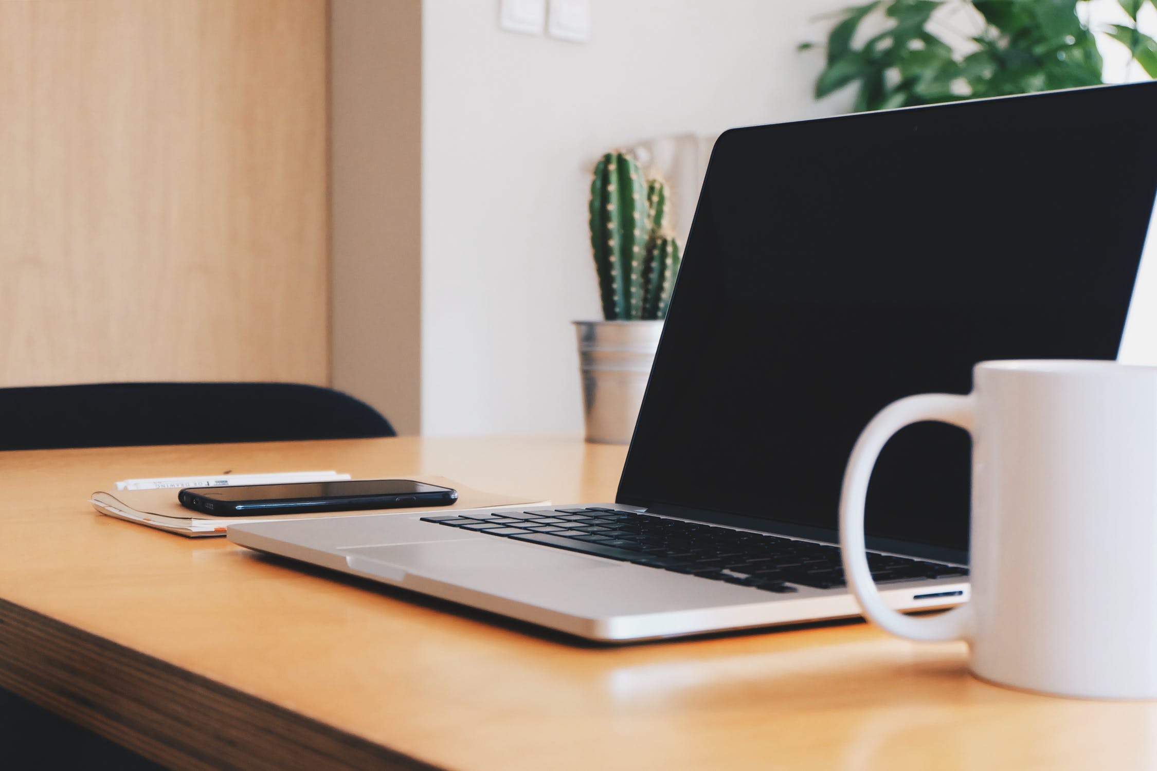What Does Your Workspace Say About You?